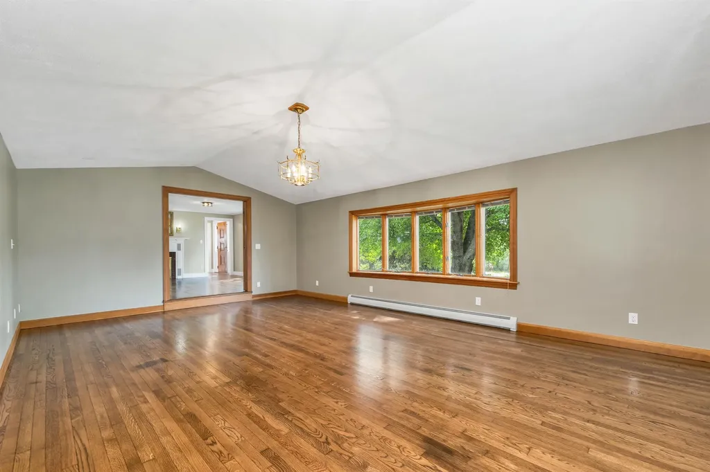 498 Route 153 Middleton NH 03887