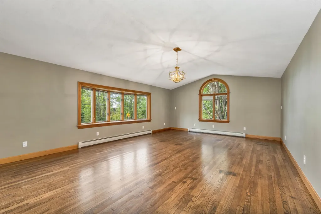 498 Route 153 Middleton NH 03887