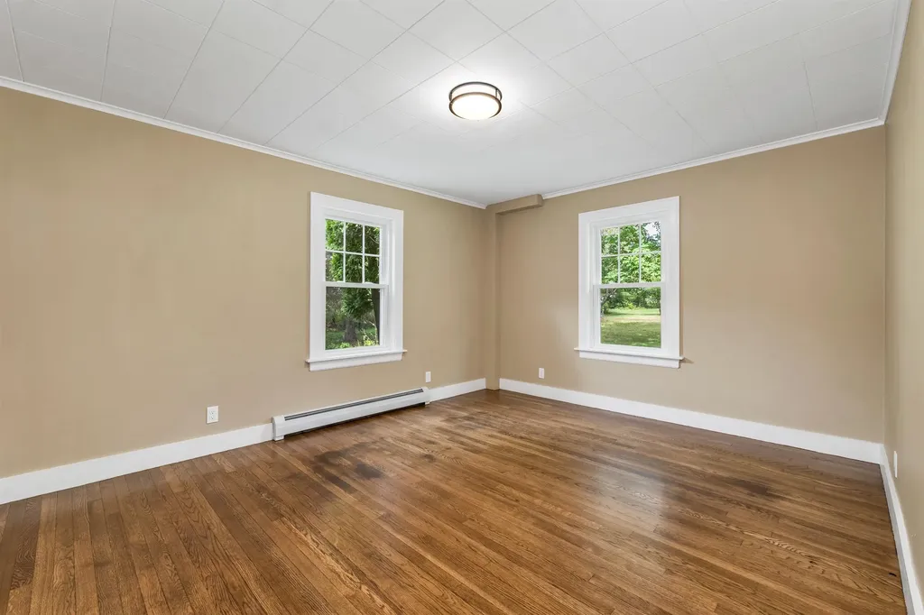 498 Route 153 Middleton NH 03887