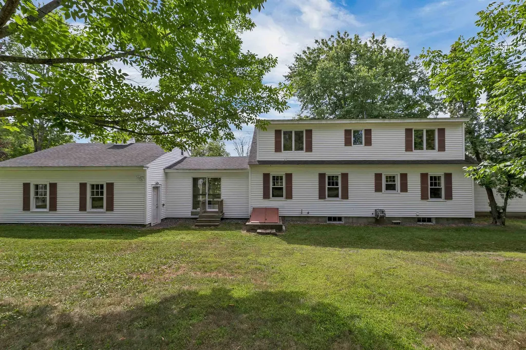 498 Route 153 Middleton NH 03887