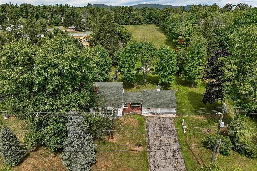 498 Route 153 Middleton NH 03887