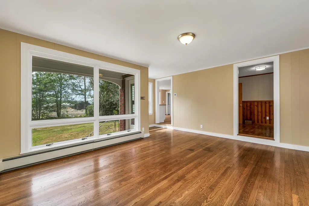 498 Route 153 Middleton NH 03887