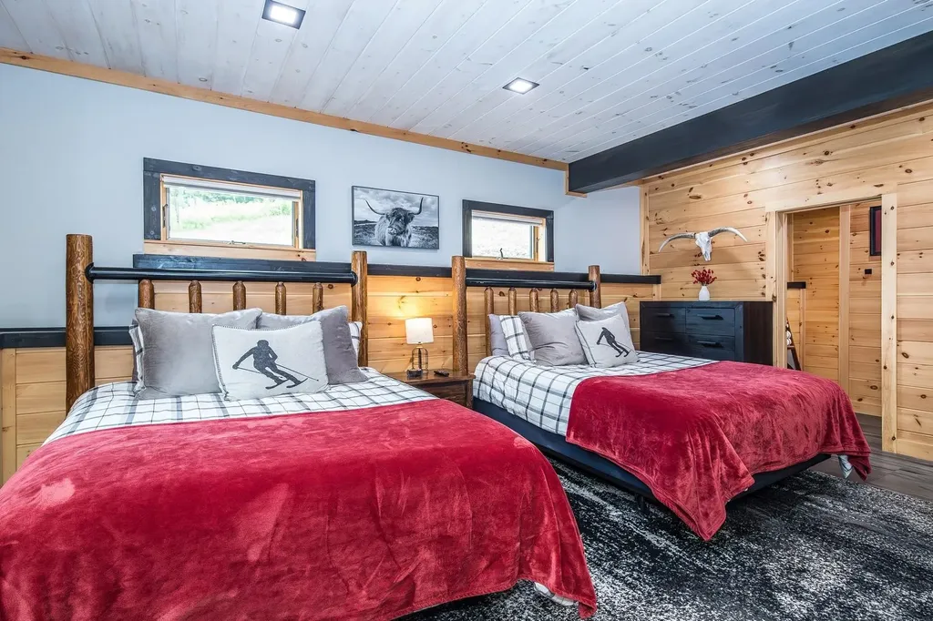 2391 Music Mountain Road Stockbridge VT 05772