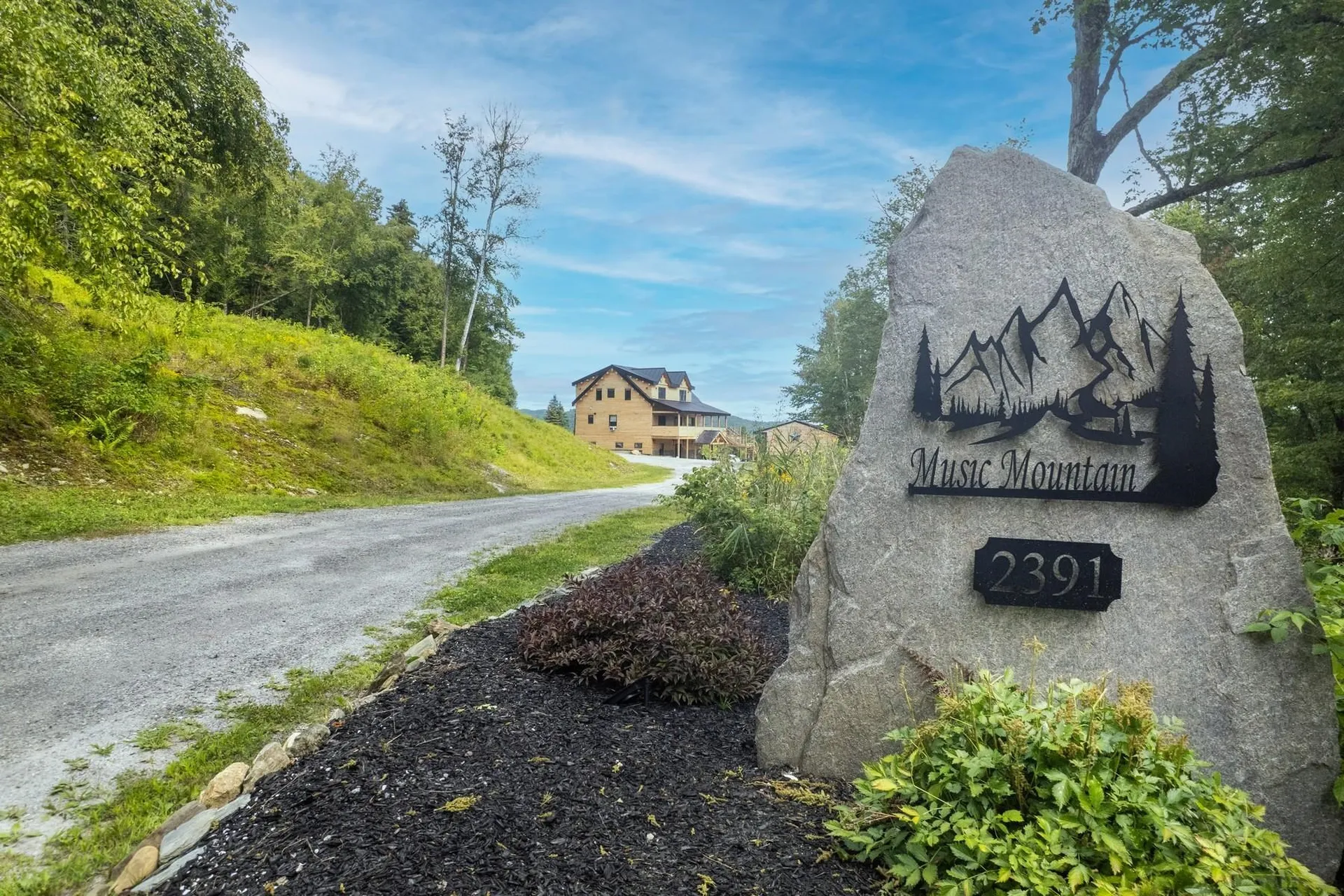2391 Music Mountain Road Stockbridge VT 05772