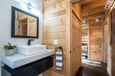 2391 Music Mountain Road Stockbridge VT 05772