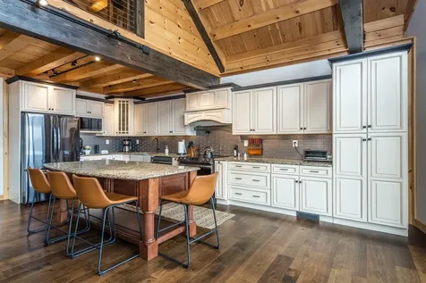 2391 Music Mountain Road Stockbridge VT 05772