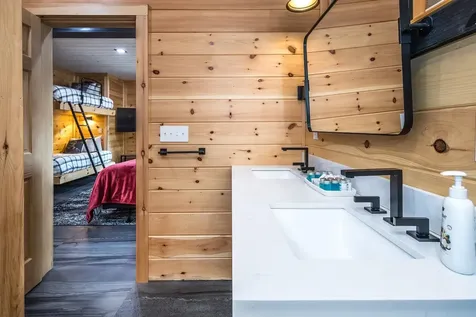 2391 Music Mountain Road Stockbridge VT 05772