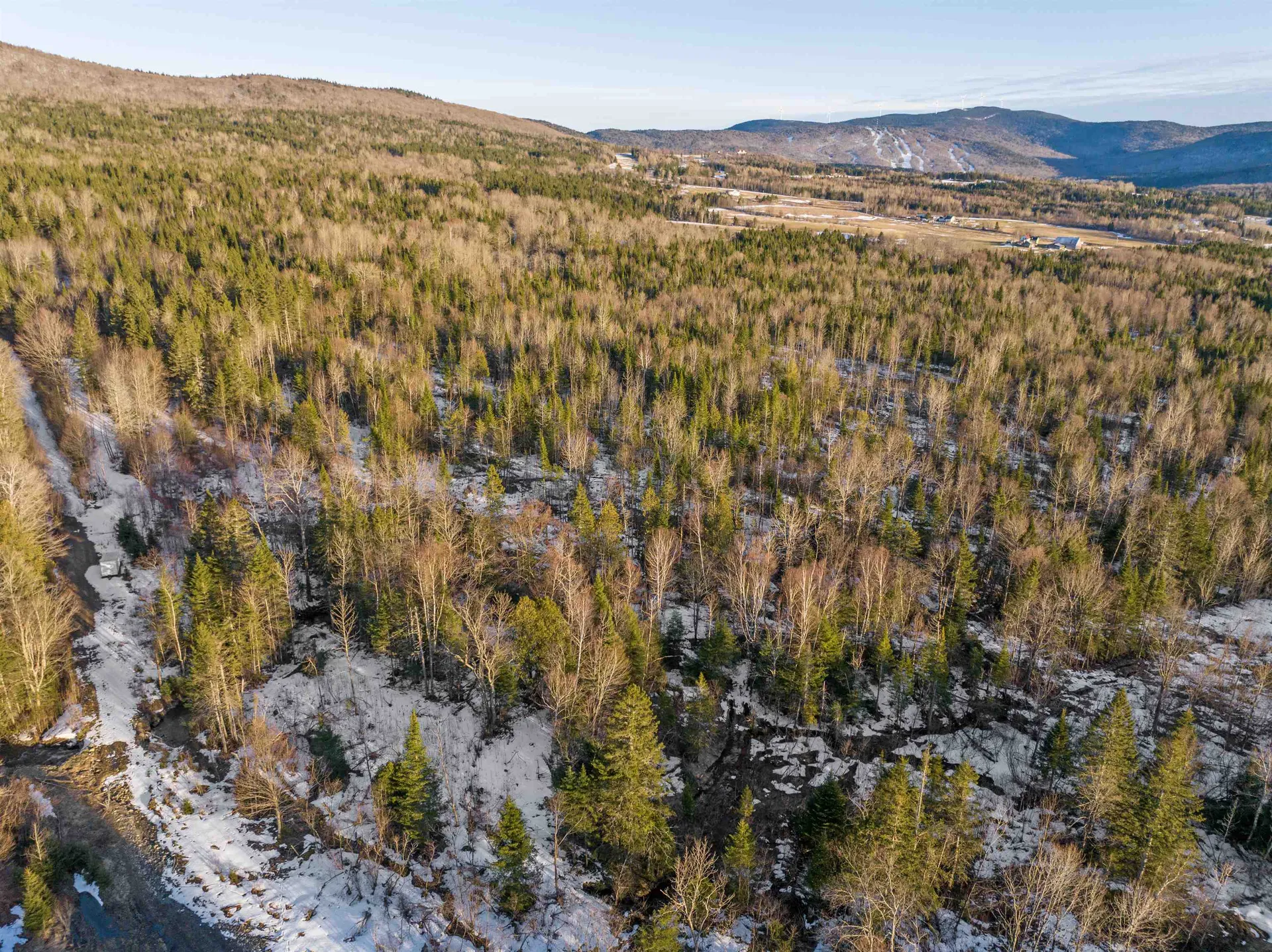 Diamond Pond Road Colebrook NH 03576