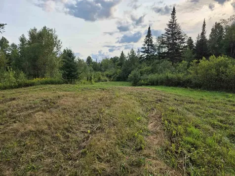 Diamond Pond Road Colebrook NH 03576