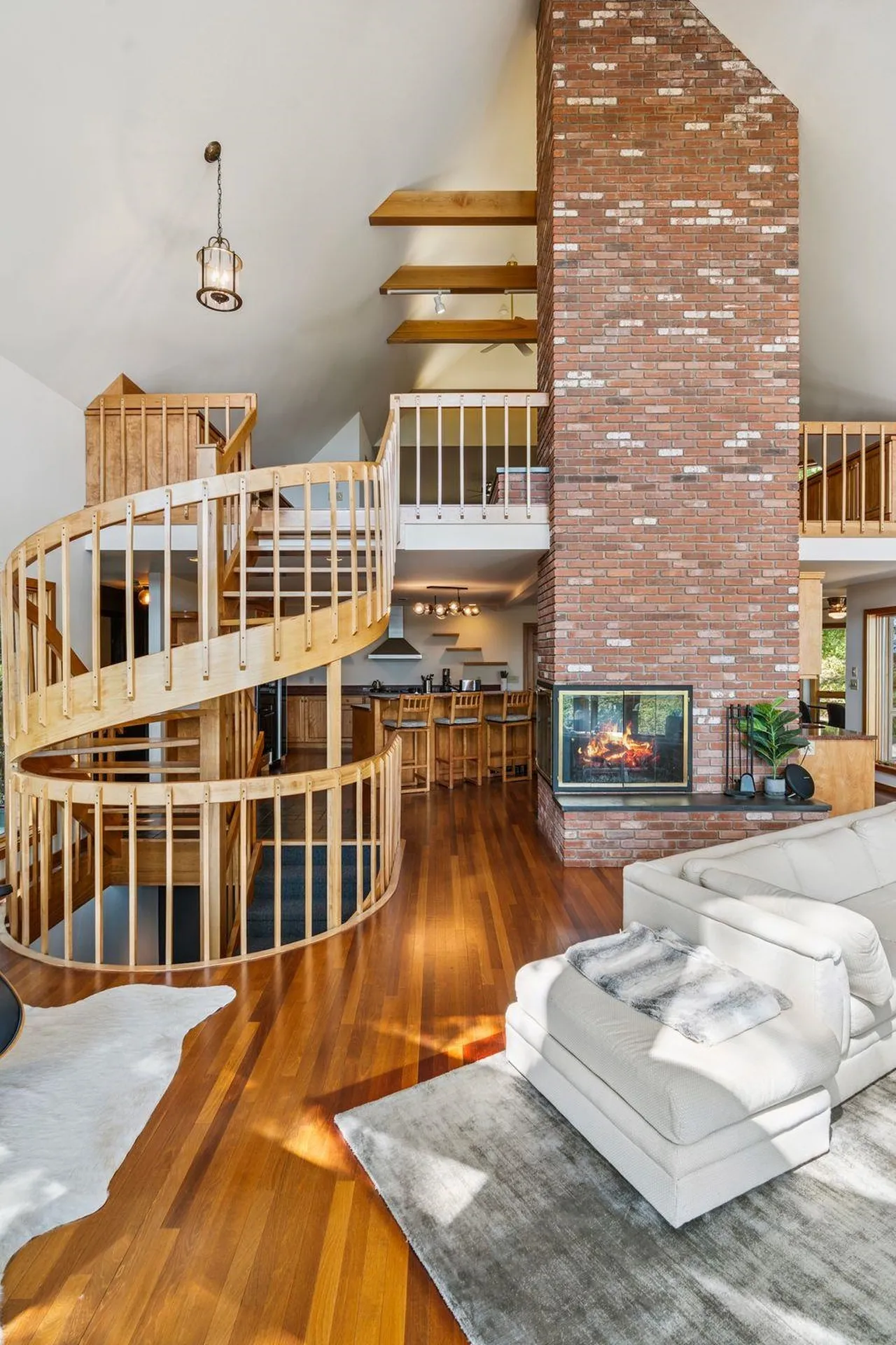 332 Cushing Road Pomfret VT 05053