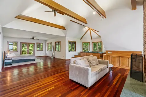 332 Cushing Road Pomfret VT 05053