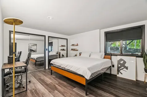 332 Cushing Road Pomfret VT 05053