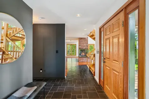 332 Cushing Road Pomfret VT 05053