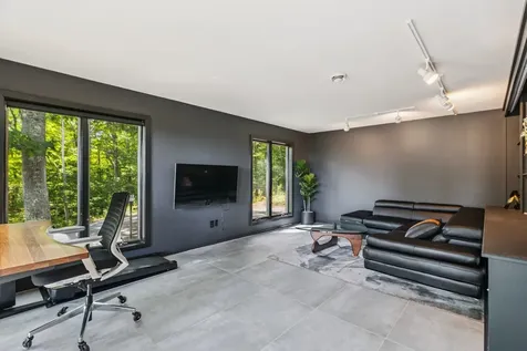 332 Cushing Road Pomfret VT 05053