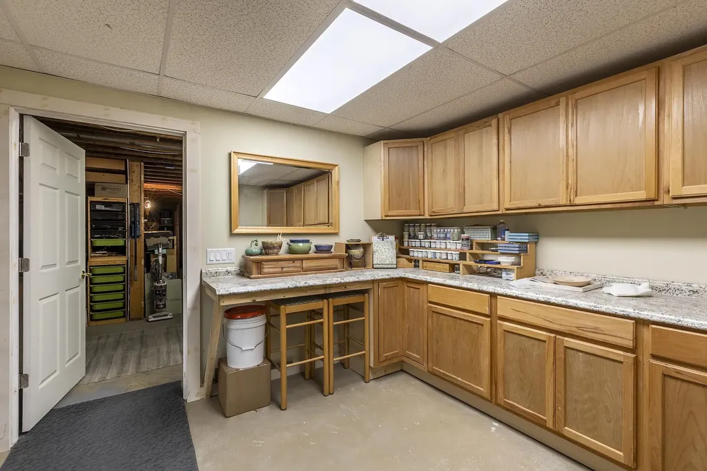 136 Yeaw Road Dover VT 05341