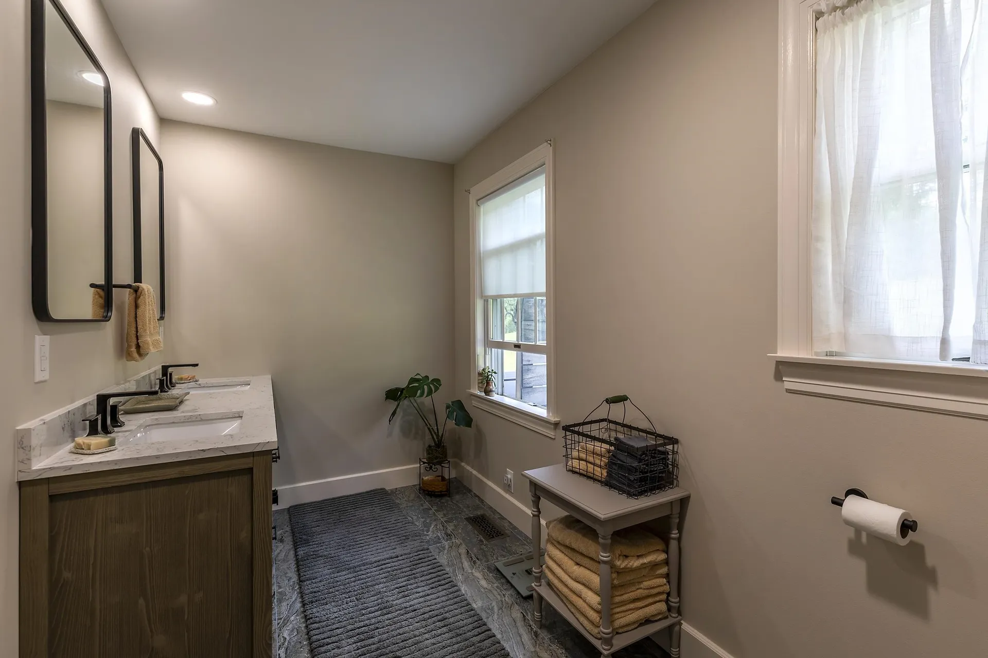 136 Yeaw Road Dover VT 05341