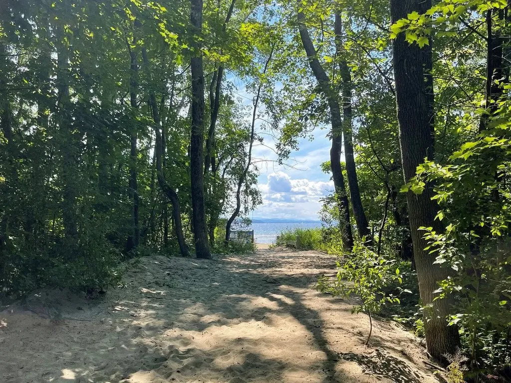 4 Eastman Farm Road Burlington VT 05408