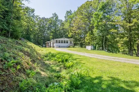 25 Felton Road Weston VT 05161