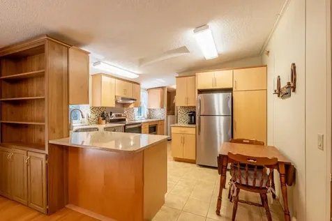 25 Felton Road Weston VT 05161