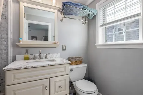 12 Atlantic Avenue Hampton NH 03842