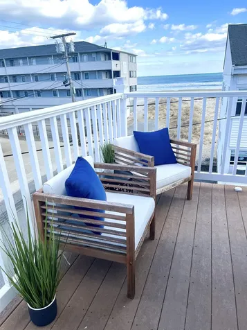 12 Atlantic Avenue Hampton NH 03842