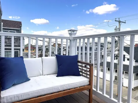 12 Atlantic Avenue Hampton NH 03842