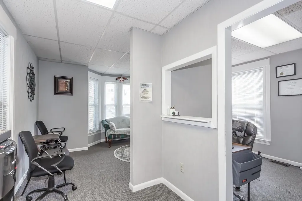 225 Bridge Street Manchester NH 03104