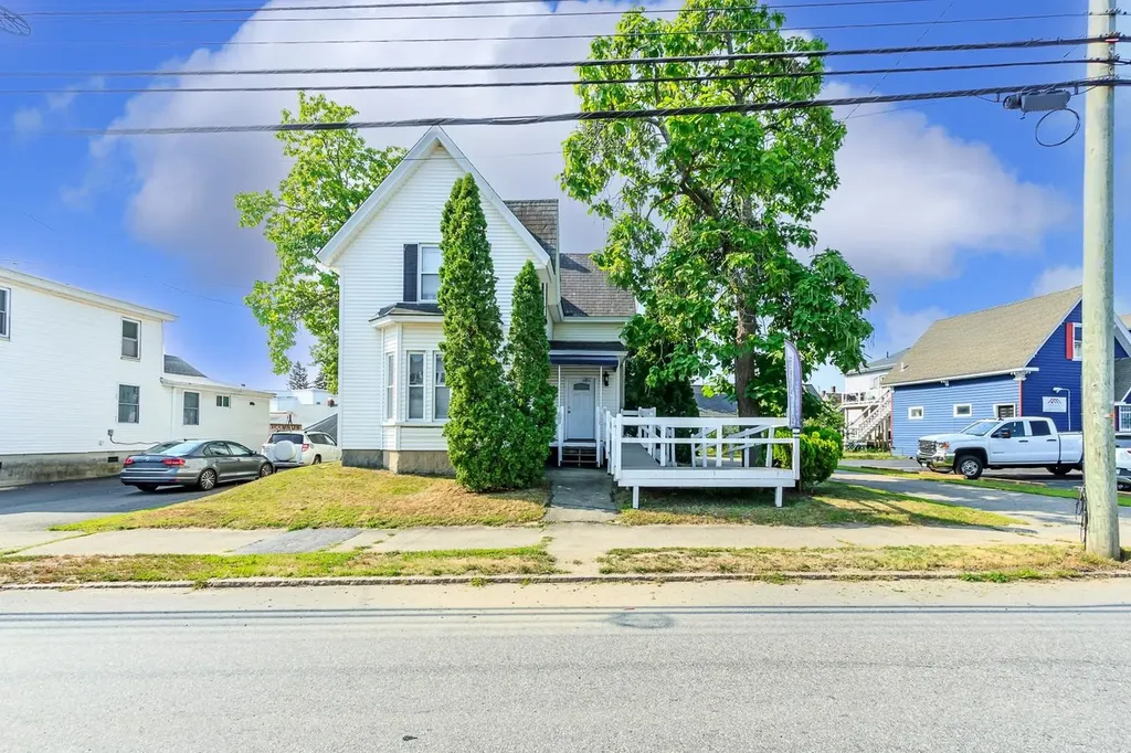 225 Bridge Street Manchester NH 03104