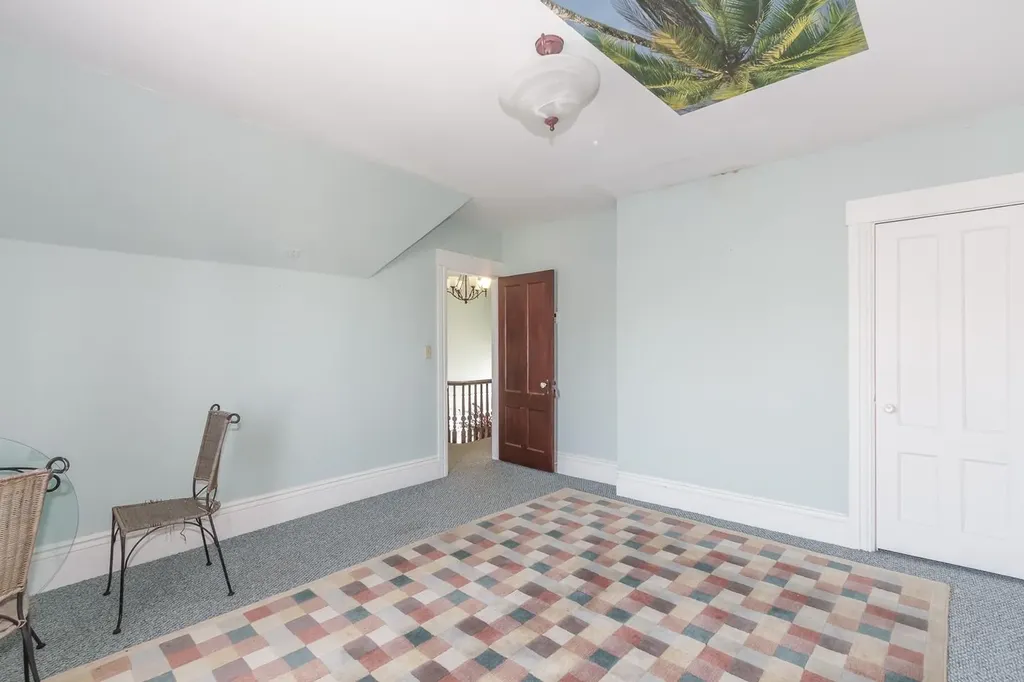 225 Bridge Street Manchester NH 03104