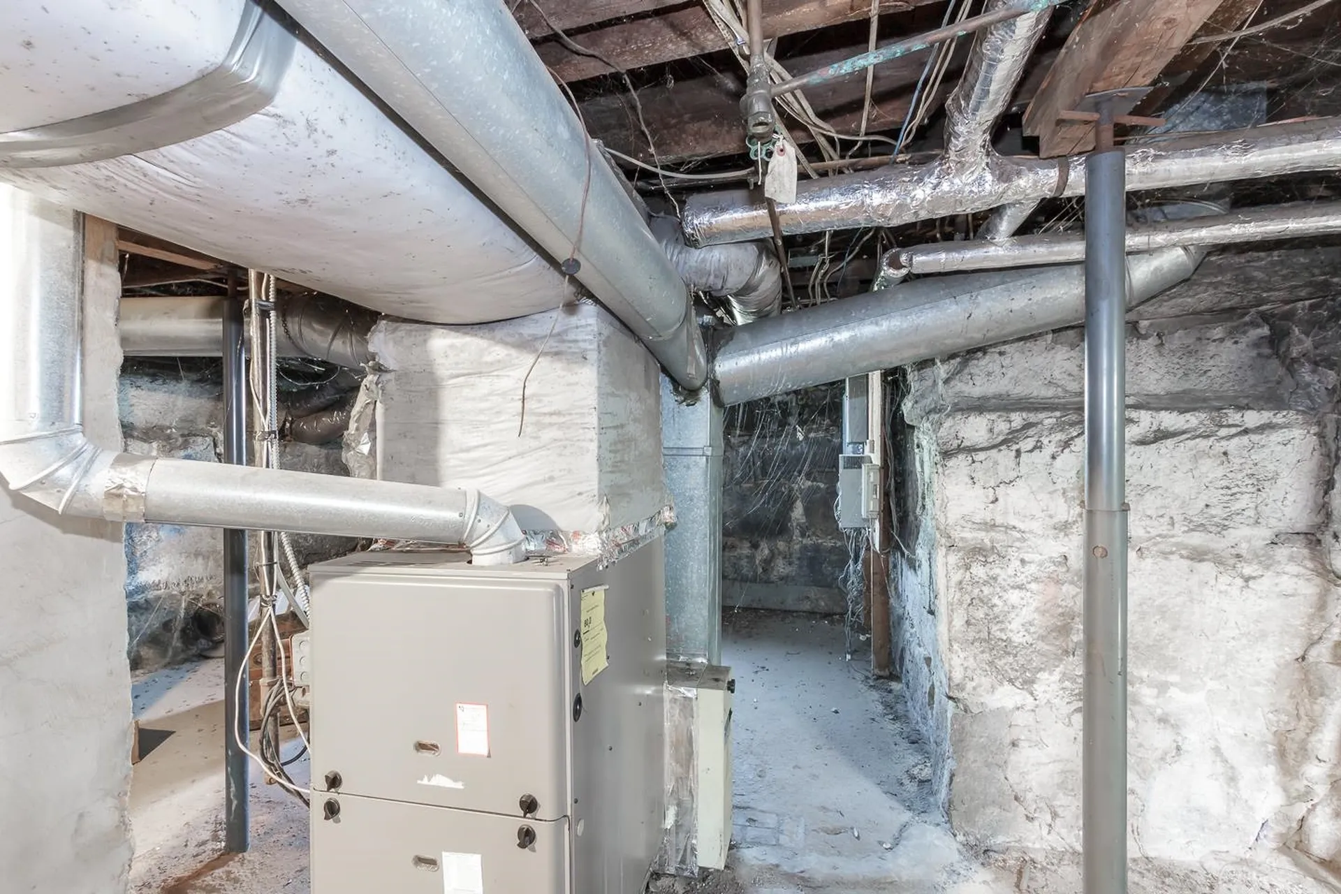 225 Bridge Street Manchester NH 03104