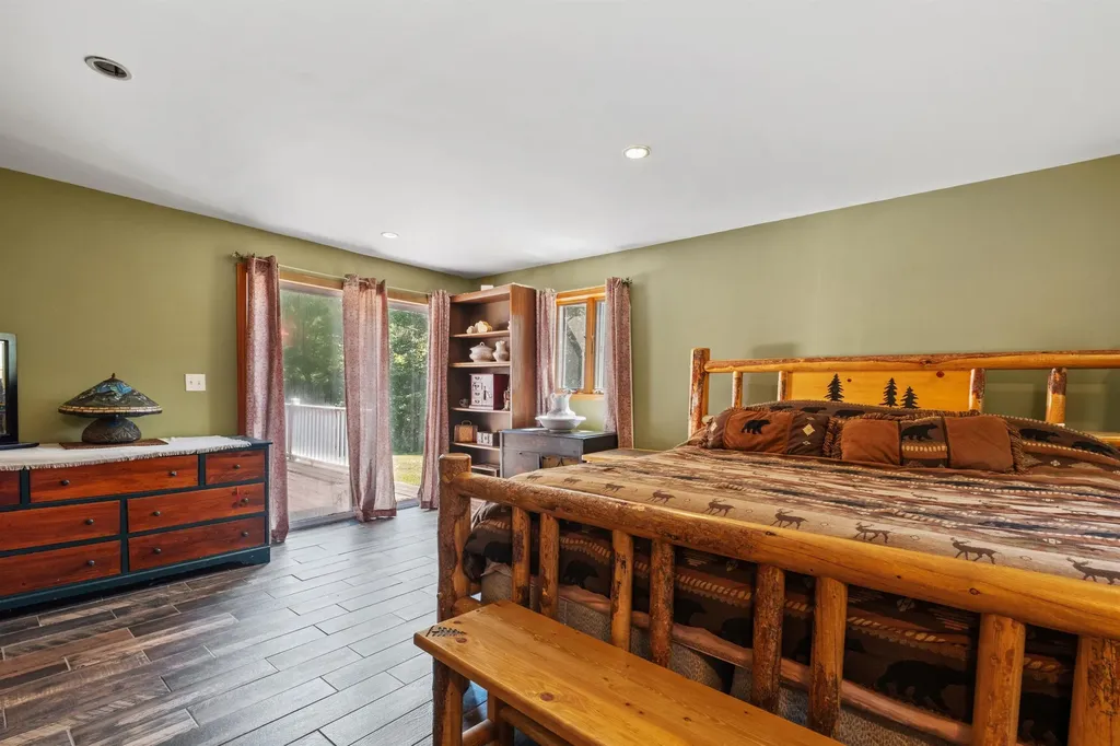 26 Fortune Road Bradford NH 03221