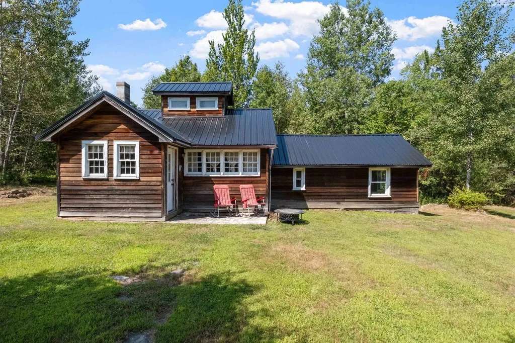 26 Fortune Road Bradford NH 03221