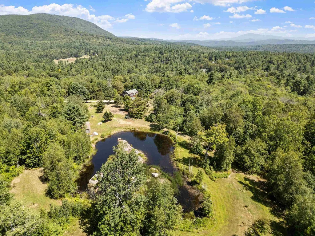 26 Fortune Road Bradford NH 03221