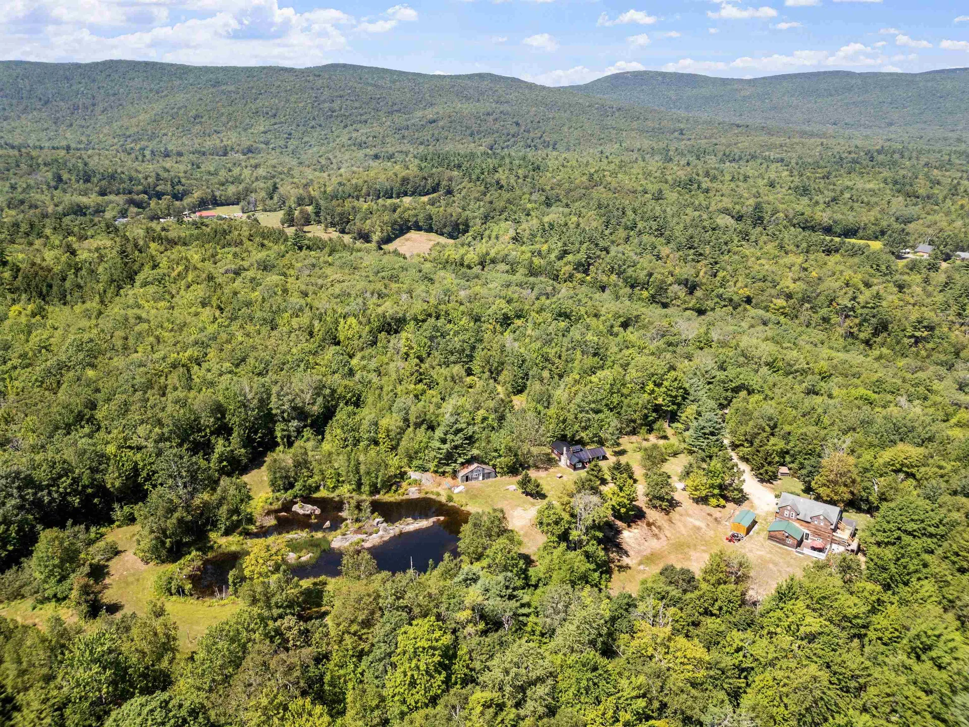 26 Fortune Road Bradford NH 03221