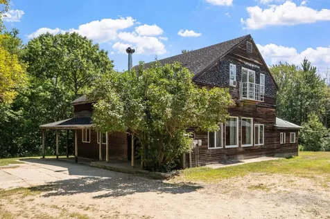 26 Fortune Road Bradford NH 03221