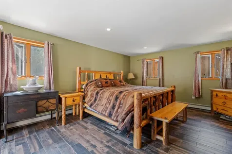 26 Fortune Road Bradford NH 03221