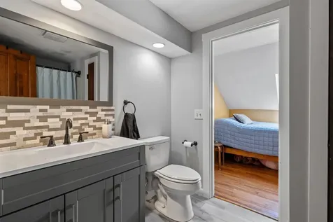 26 Fortune Road Bradford NH 03221