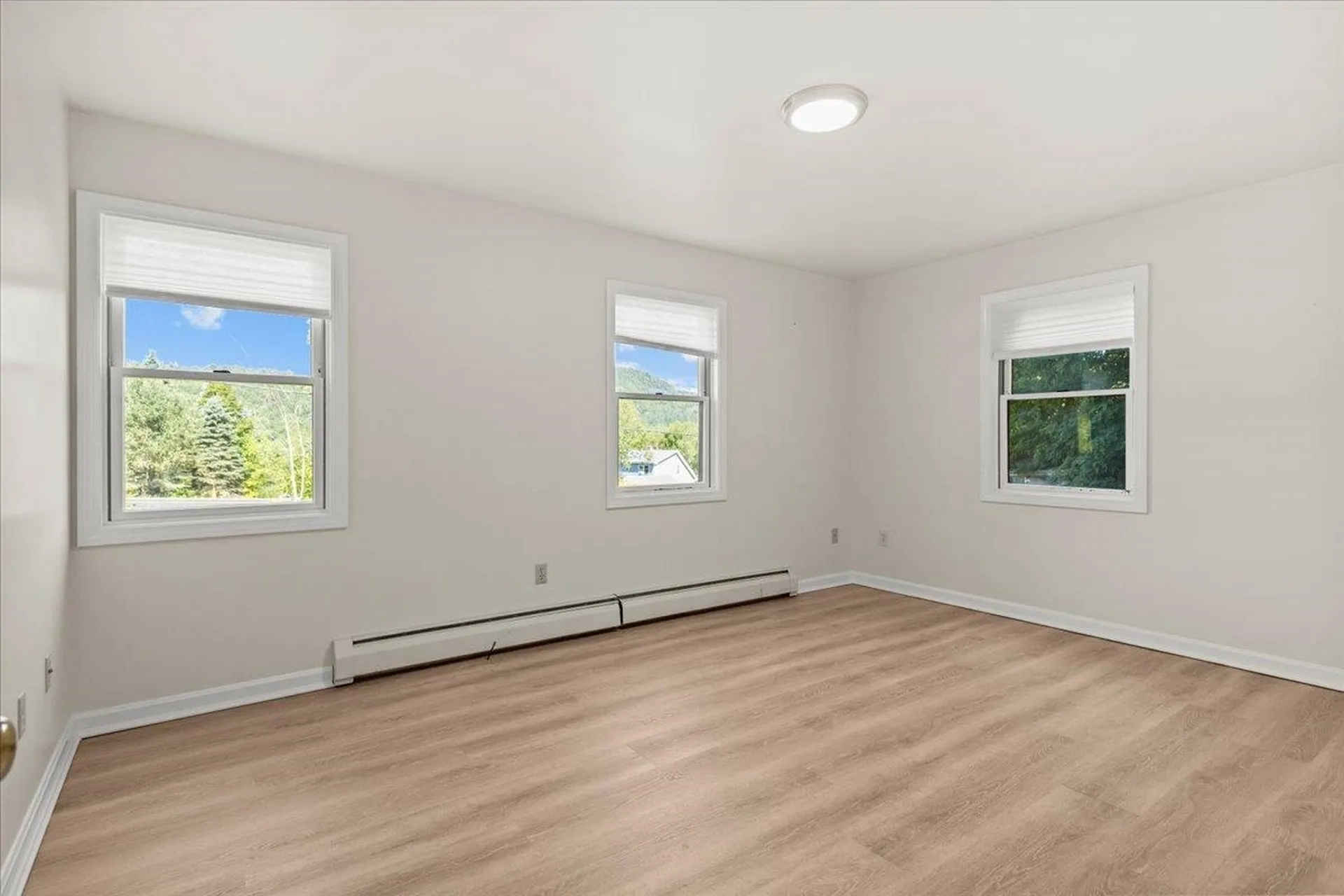 6786 Vt Route 15 Cambridge VT 05464