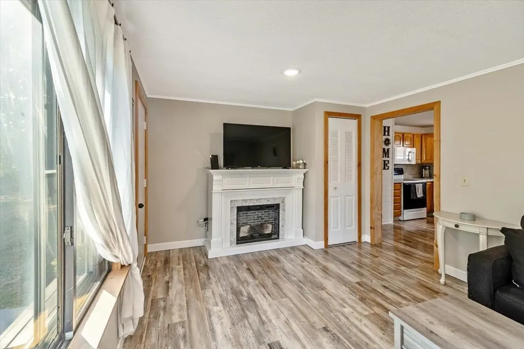 19 Thak Boulevard Highgate VT 05459