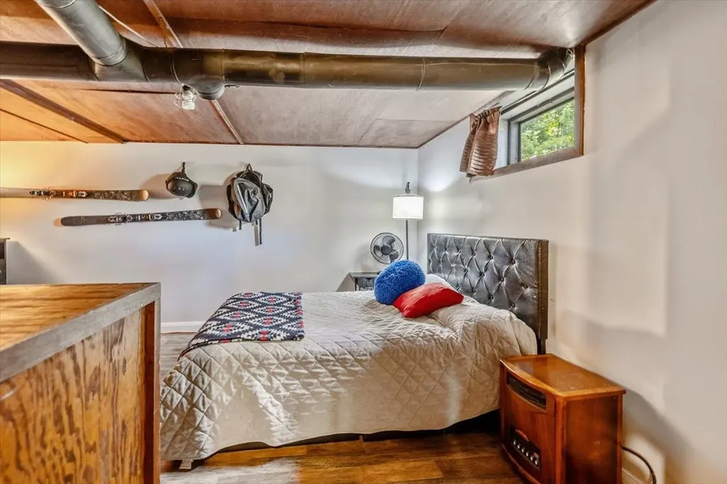 19 Thak Boulevard Highgate VT 05459