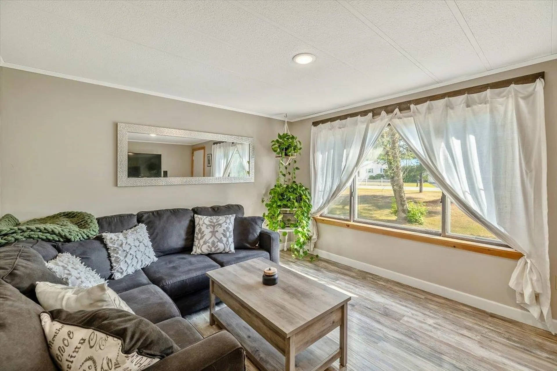 19 Thak Boulevard Highgate VT 05459