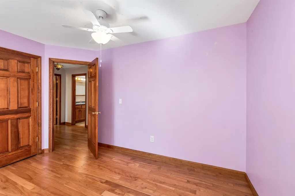 15 Boulder Drive Belmont NH 03220