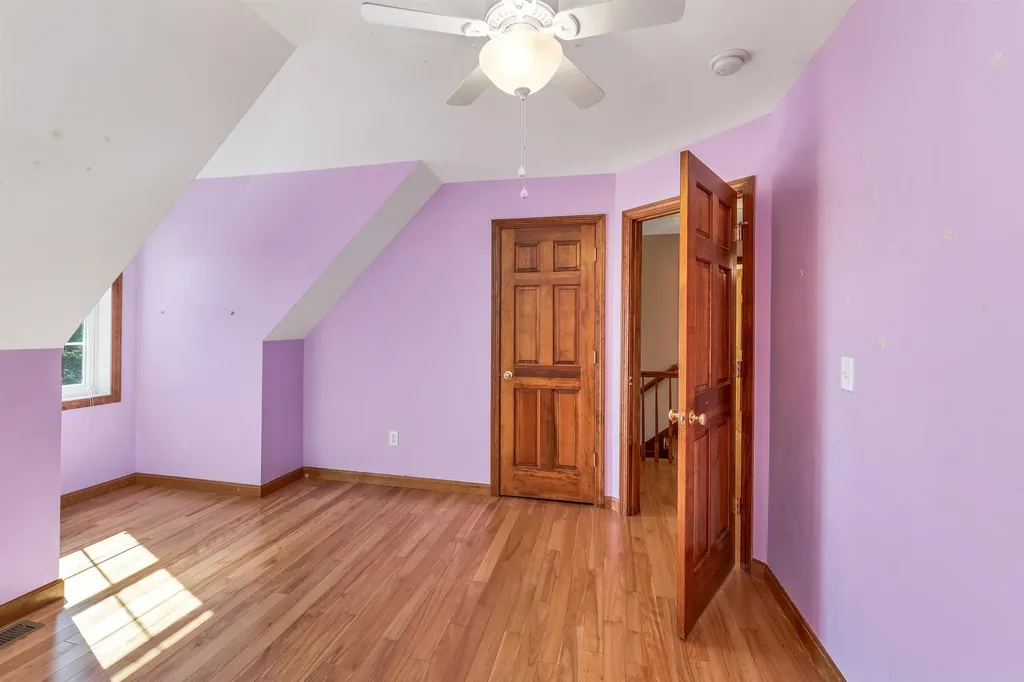 15 Boulder Drive Belmont NH 03220