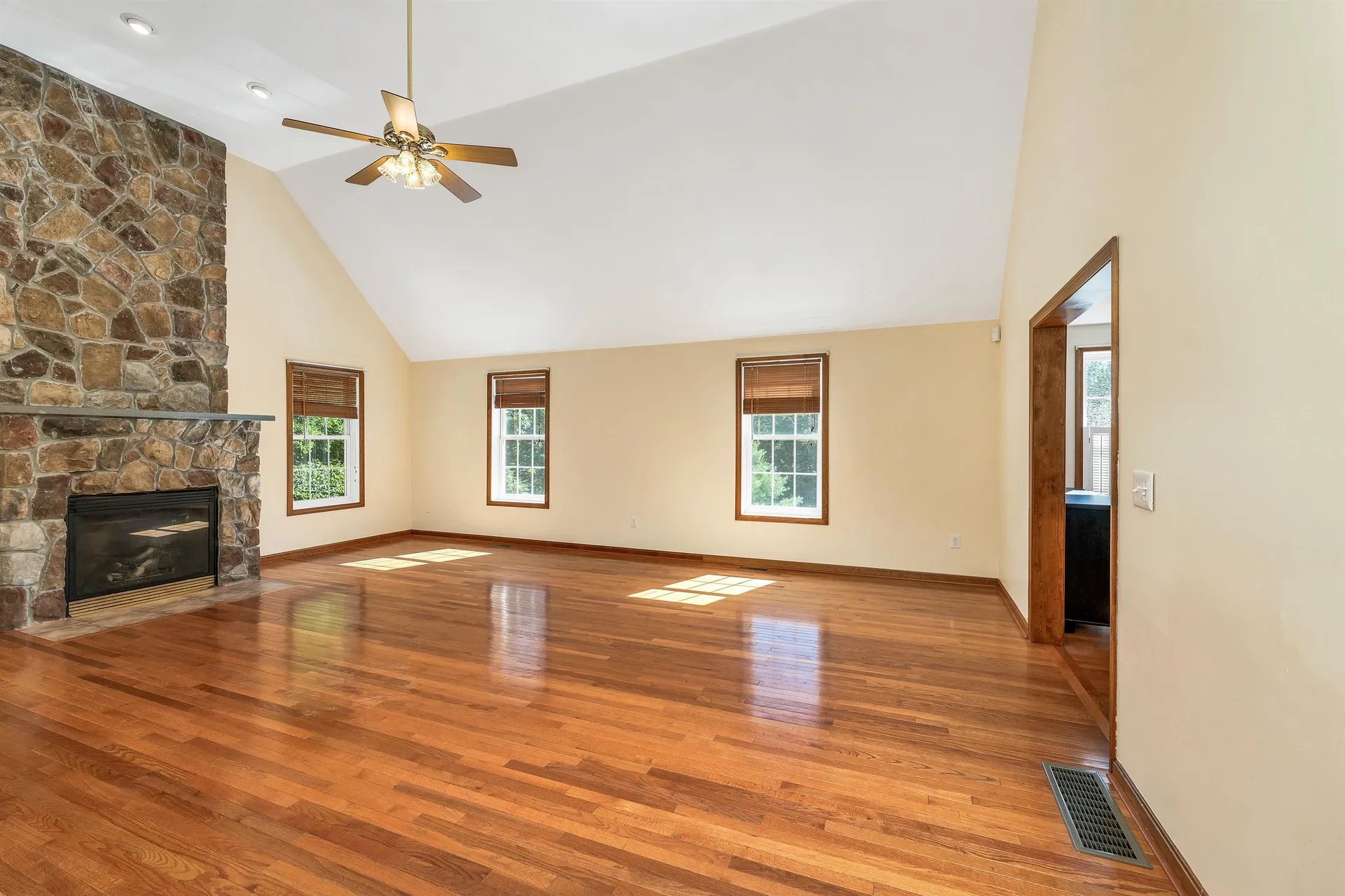 15 Boulder Drive Belmont NH 03220