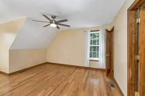 15 Boulder Drive Belmont NH 03220