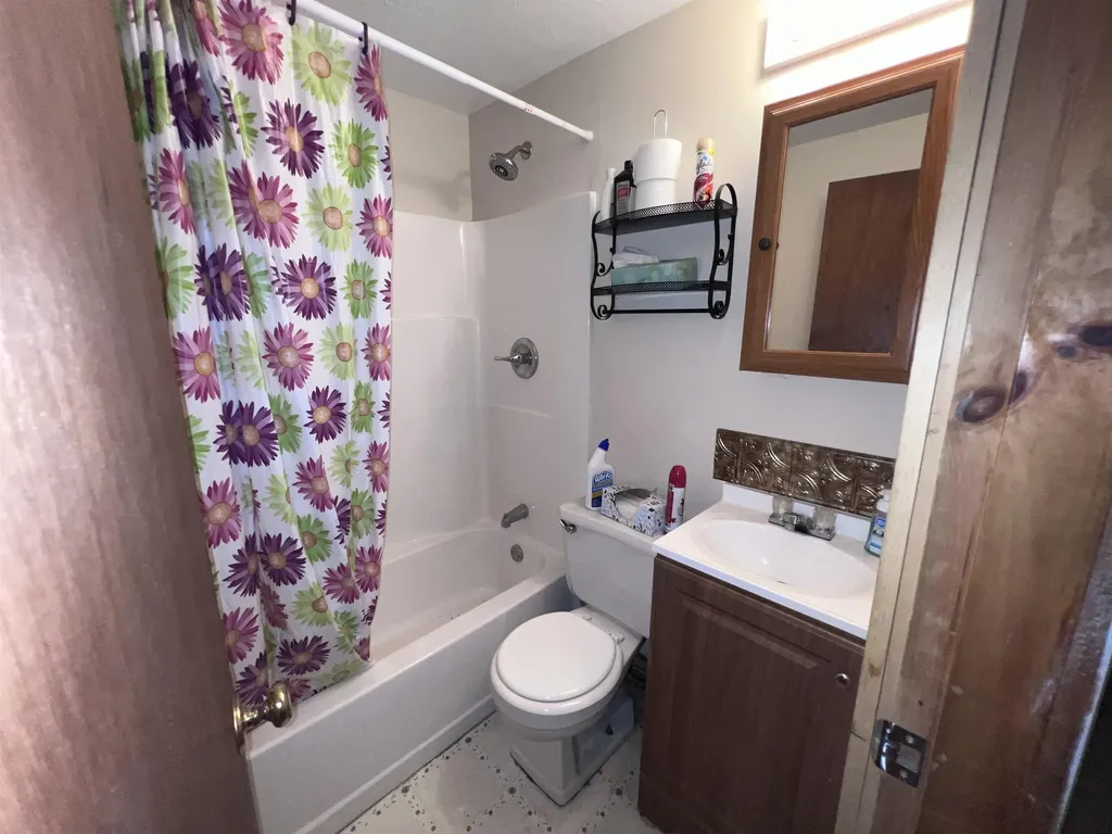 200 Nicola Street Middleton NH 03887