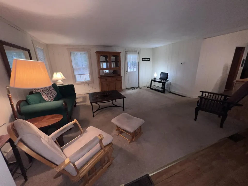 200 Nicola Street Middleton NH 03887