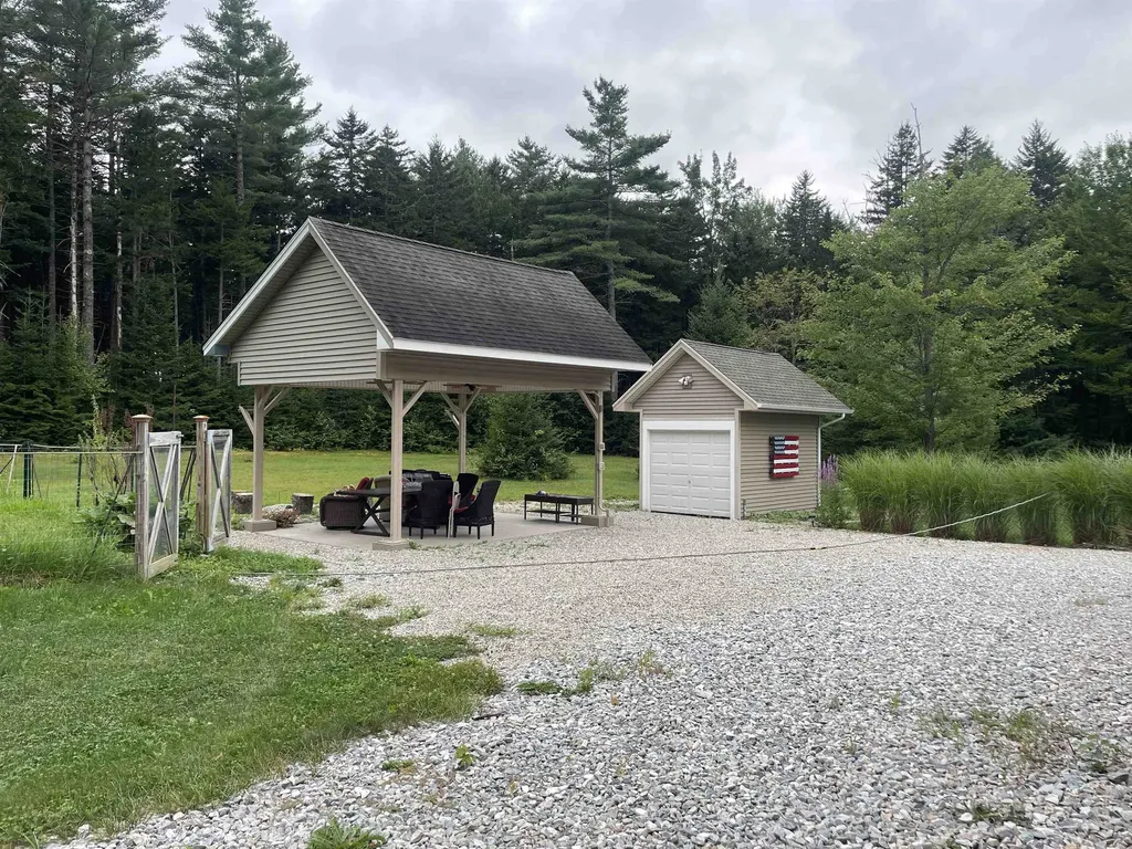 38 Paradise Lane Mount Holly VT 05758