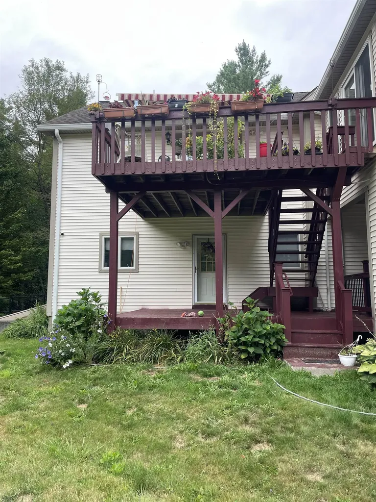 38 Paradise Lane Mount Holly VT 05758