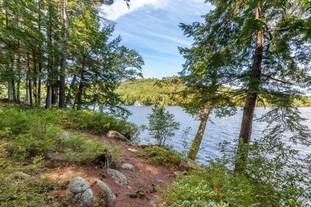 6 Loon Point Road Meredith NH 03253